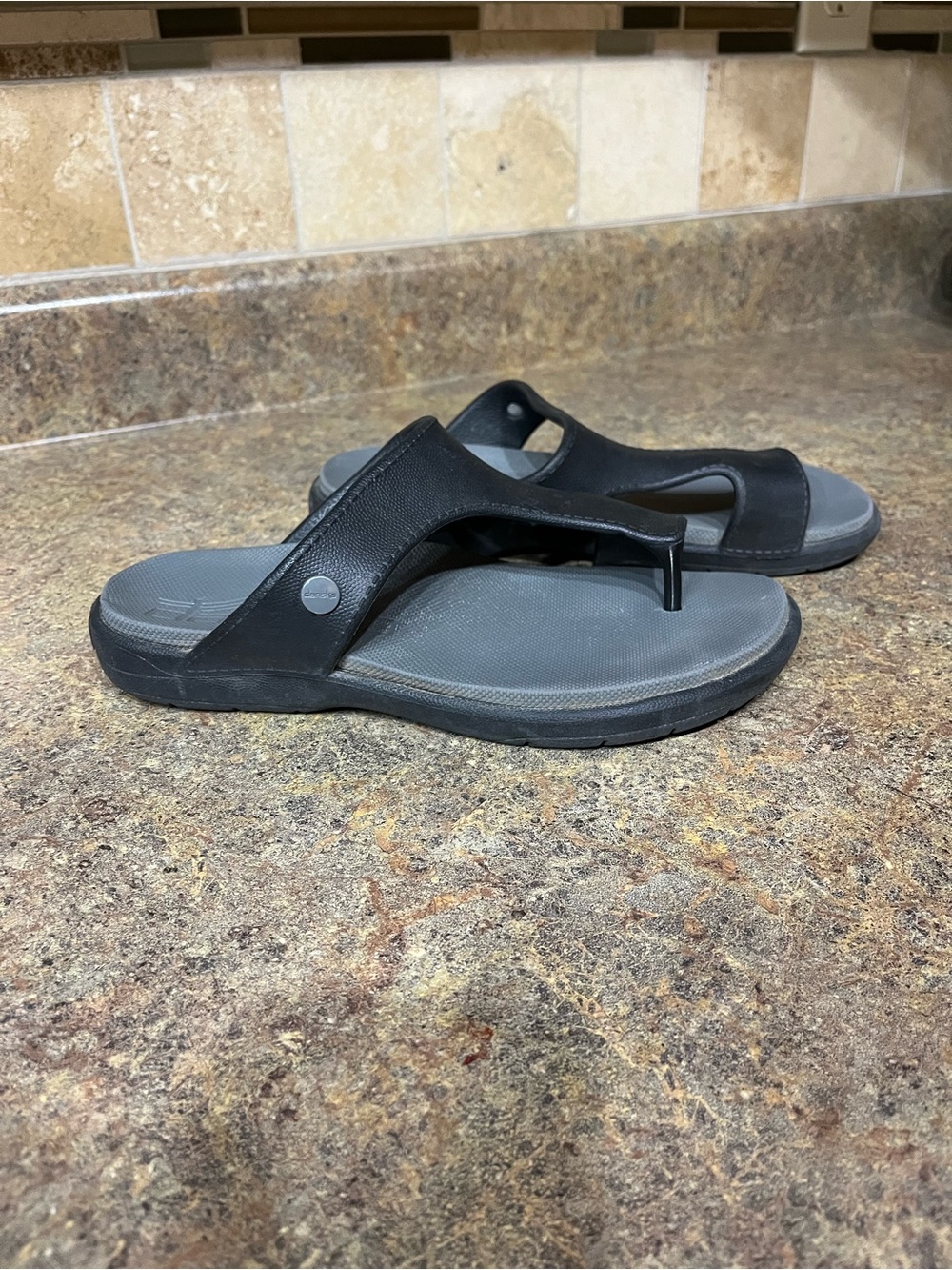 Dansko Katy 2 Sandals Women 37 US 6.5-7 Black Gray Toe Loop Comfort